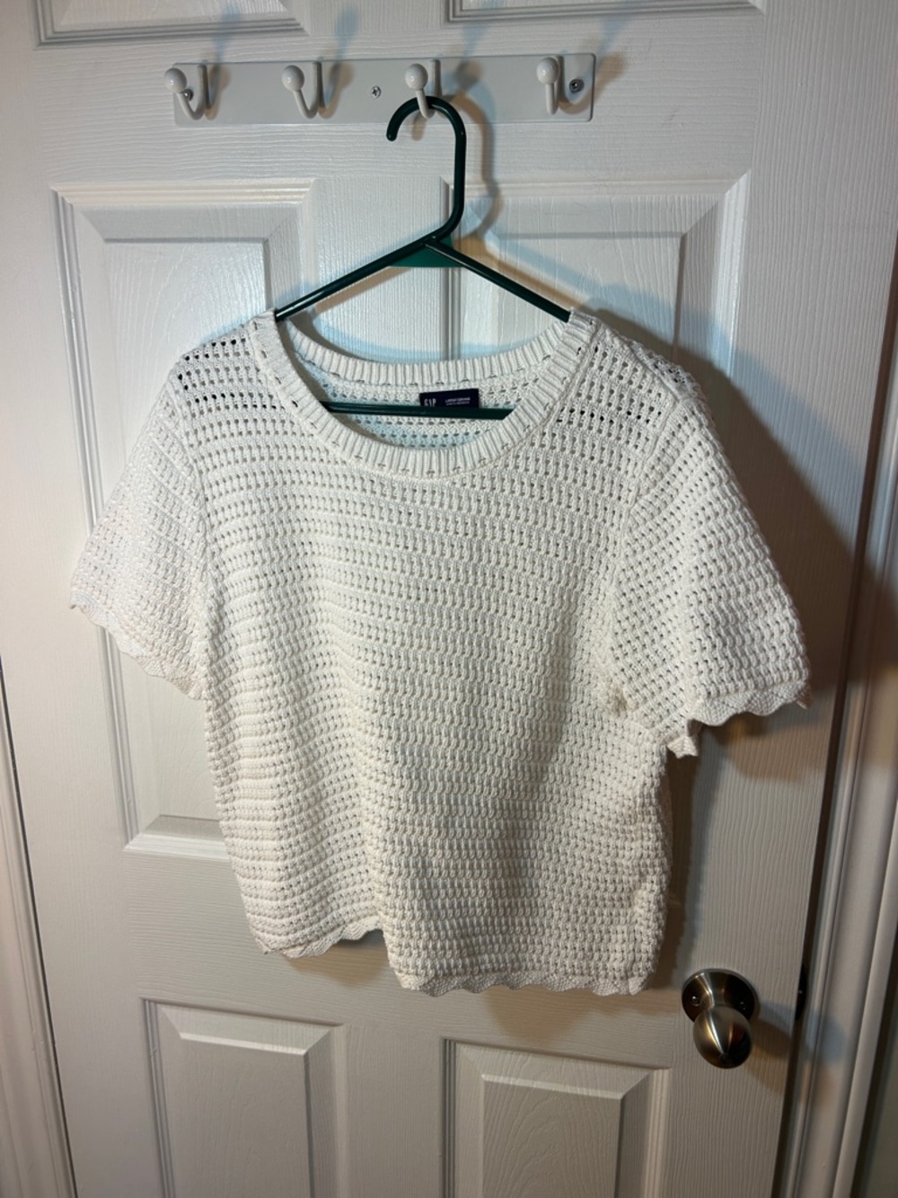 Gap Classic White Crochet Short-Sleeve Top in New White size large - Picture 4 of 10